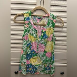 Lilly Pulitzer top in medium
